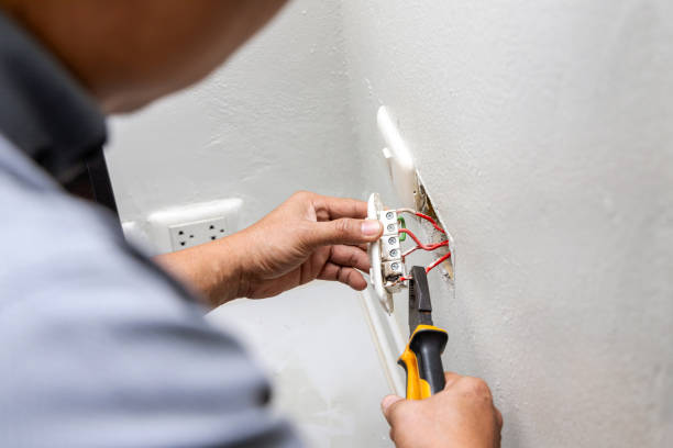 Best Emergency Electrical Repair  in Plainfield, IL